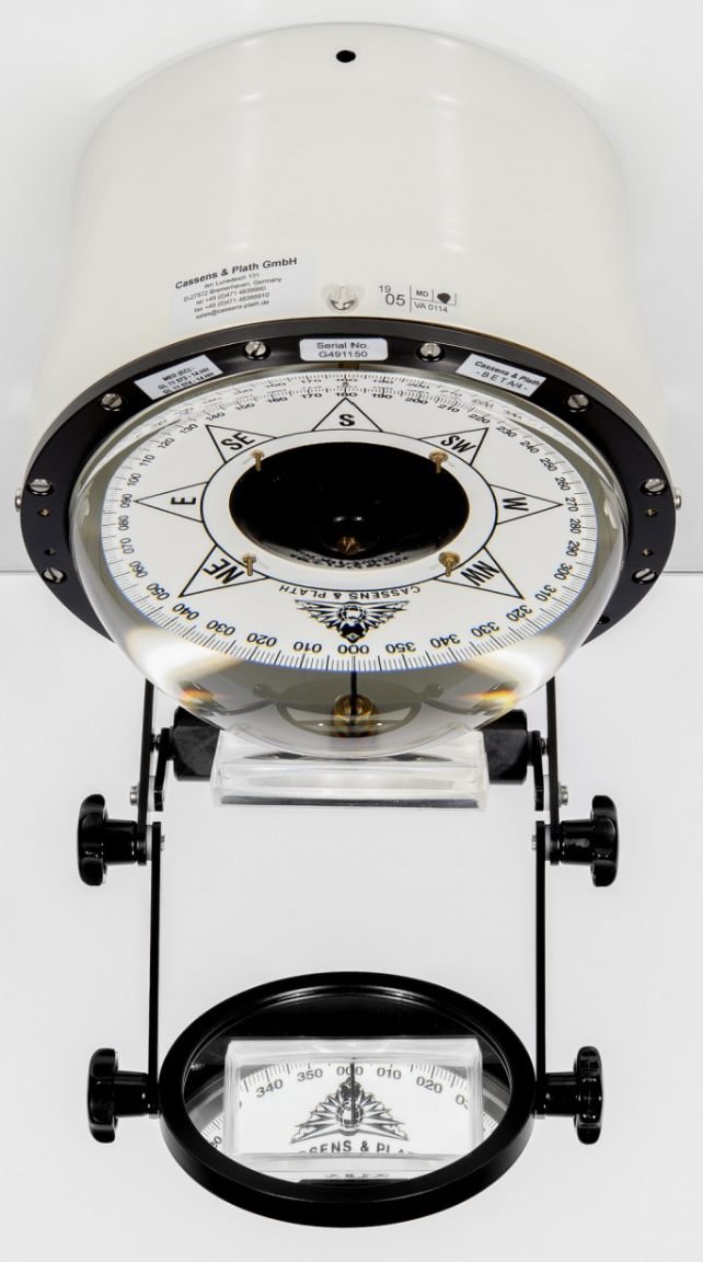 CASSENS & PLATH TYPE/4 MAGNETIC COMPASS